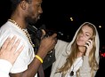 imagen Lindsay Lohan golpeó a un Paparazzi