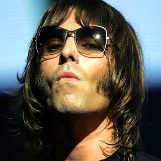 liam-gallagher-recibe-propia-medicina