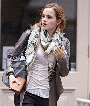 emma-watson-escote-01