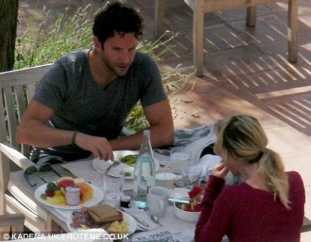 renee-zellweger-y-bradley-cooper-juntos-01