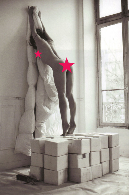 milla-jovovich-totalmente-desnuda-para-uan-revista-francesa-05