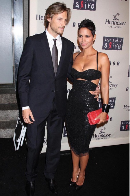 Halle Berry At The 6th Annual Keep A Child Alive Black Ball