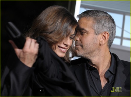 george-clooney-junto-a-su-madre-y-su-novia-04