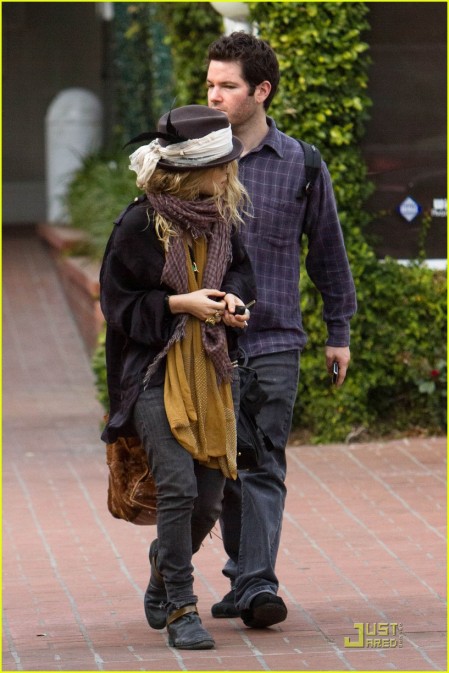 mary-kate-olsen-adora-ir-de-shopping-01