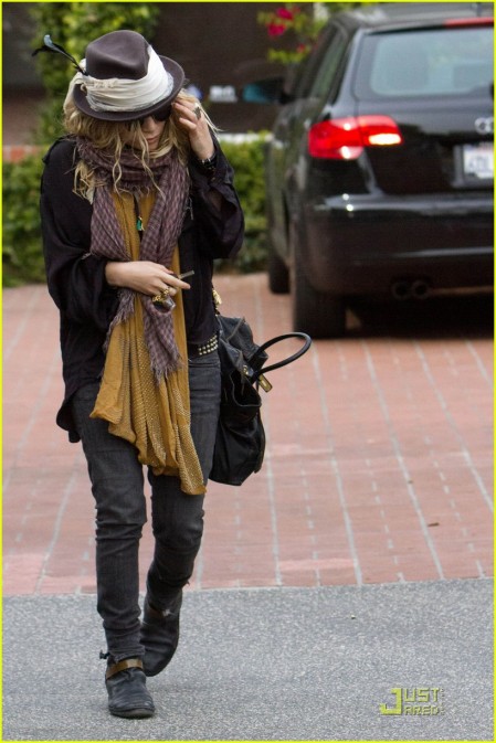 mary-kate-olsen-adora-ir-de-shopping-02