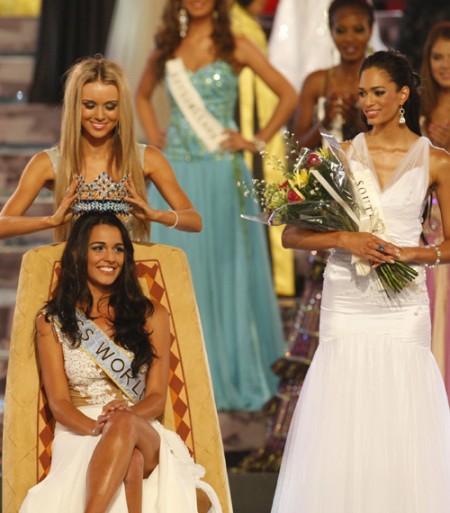 miss-gibraltar-es-la-nueva-miss-mundo-02