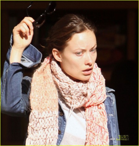 olivia-wilde-very-adora-salir-de-compras-03