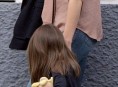 imagen Suri Cruise ama el maquillaje de su madre