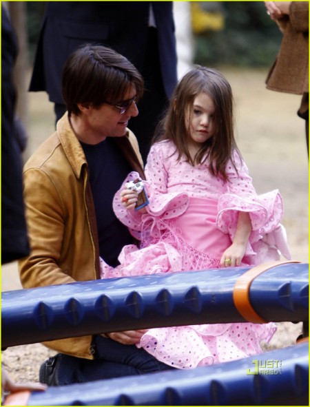 Tom Cruise And Family At A Park In Sevilla (USA AND OZ ONLY)
