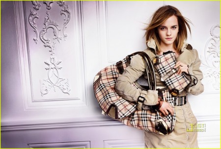 emma-watson-burberry-spring-summer-2010-campaign-04