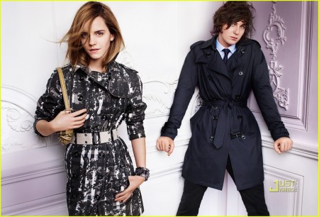 emma-watson-burberry-spring-summer-2010-campaign-05