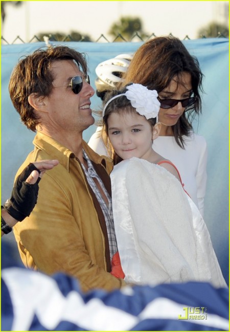 Tom Cruise, Suri Cruise, Katie Holmes