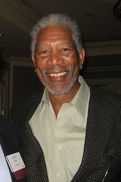 Morgan Freeman aún tiene secuelas del accidente
