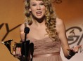imagen Beyoncé y Taylor Swift las dos reinas de la noche de los Grammys 2010