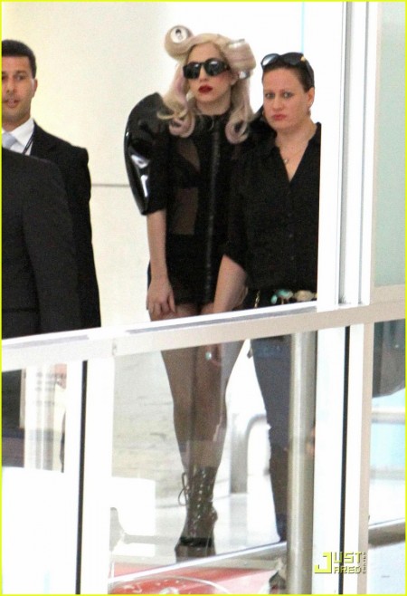 EXCLUSIVE: Lady GaGa Arrives In Sydney With Two Cans Of Coke In Her Hair (USA ONLY)