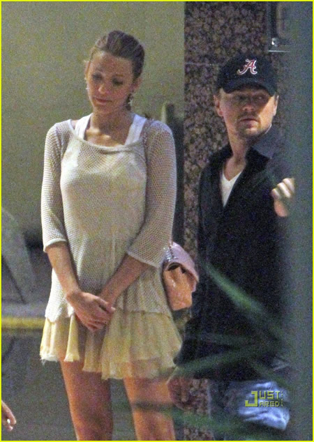 Leonardo DiCaprio y Blake Lively de la mano en Monaco-02