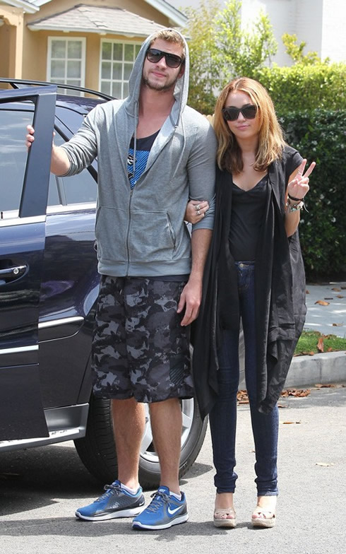 Miley Cyrus y Liam Hemsworth han vuelto2