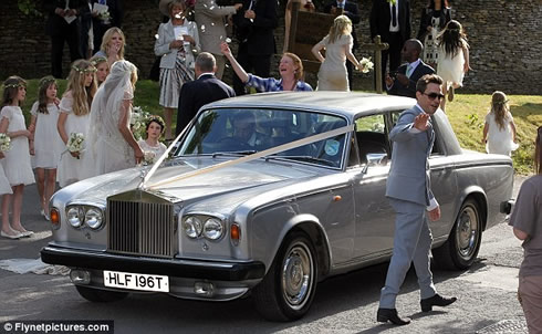 Kate Moss y Jamie Hince se casaron8