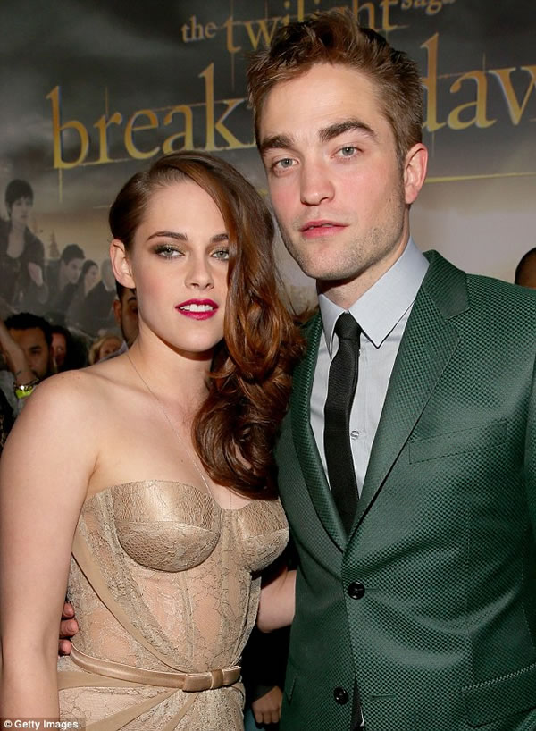 Kristen Stewart y Robert Pattinson 1