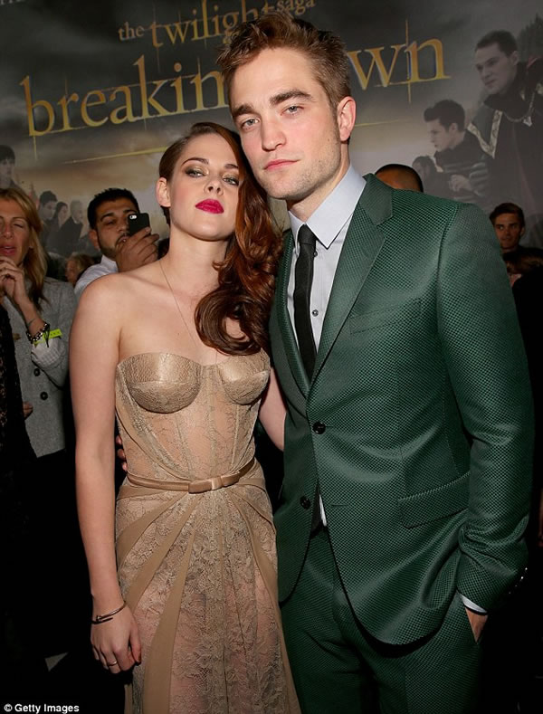 Kristen Stewart y Robert Pattinson 8