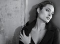 imagen Una buena y una mala para Angelina Jolie